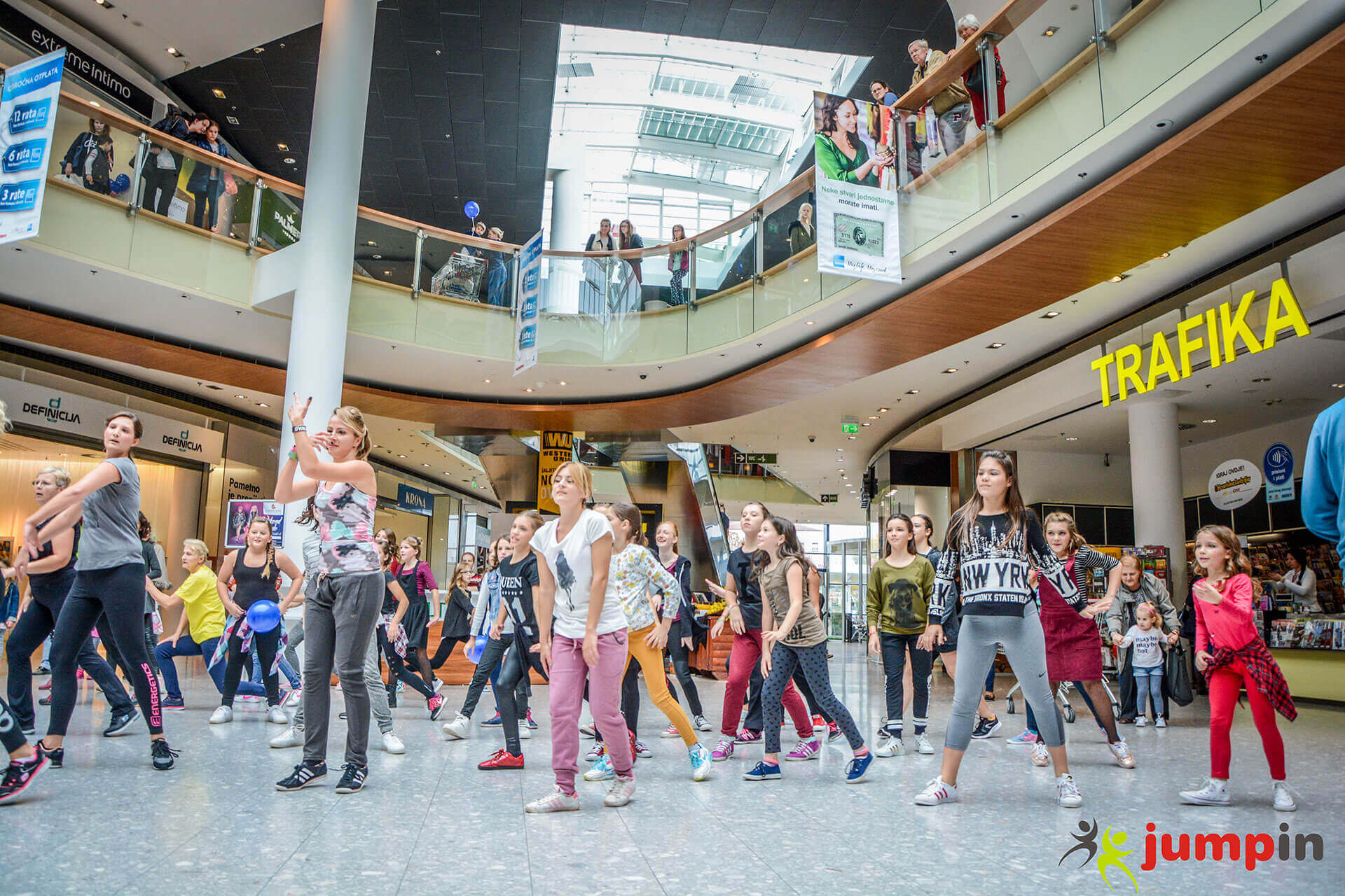 zumba-u-garden-mall-10