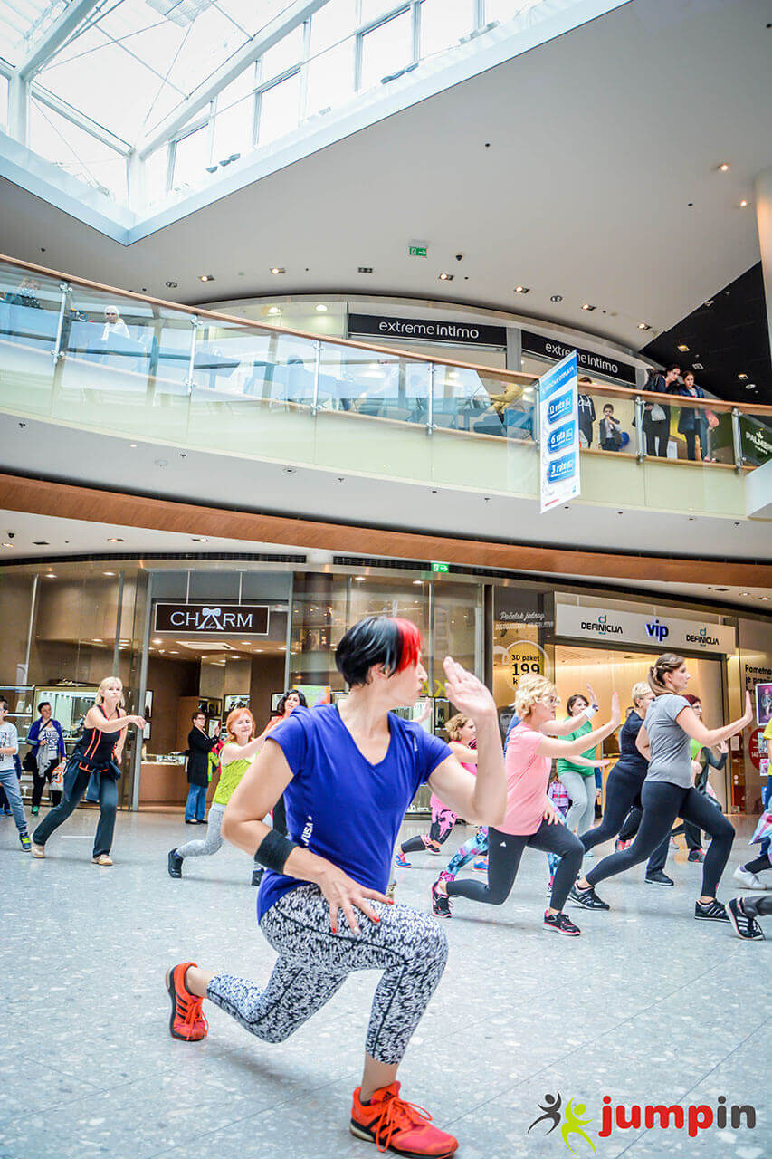 zumba-u-garden-mall-9